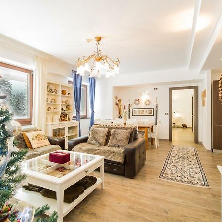 Charming 3-Bedroom Apartment Poiana Brasov Εξωτερικό φωτογραφία